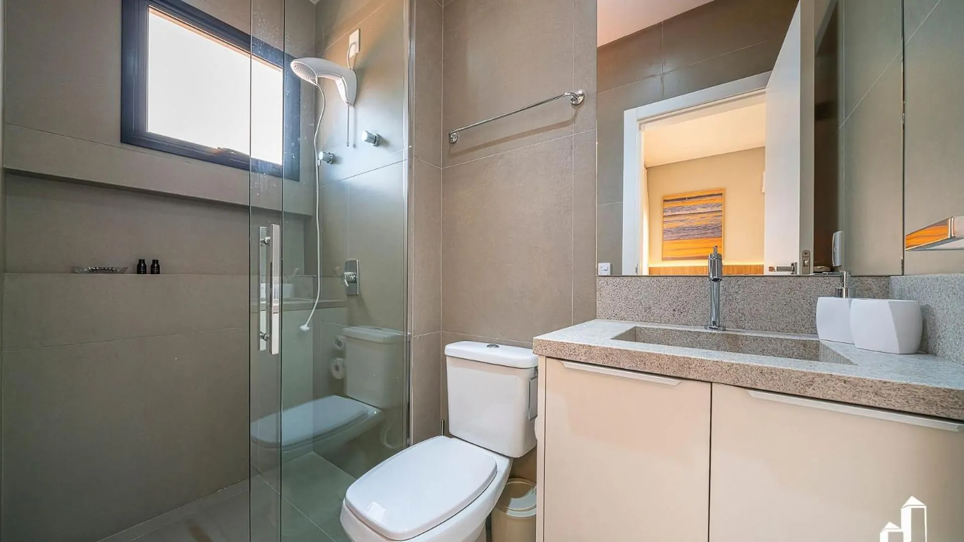Apartamento Exclusivo Com 02 Suites, 30M Da Praia Bombinhas 0*,  Brazil