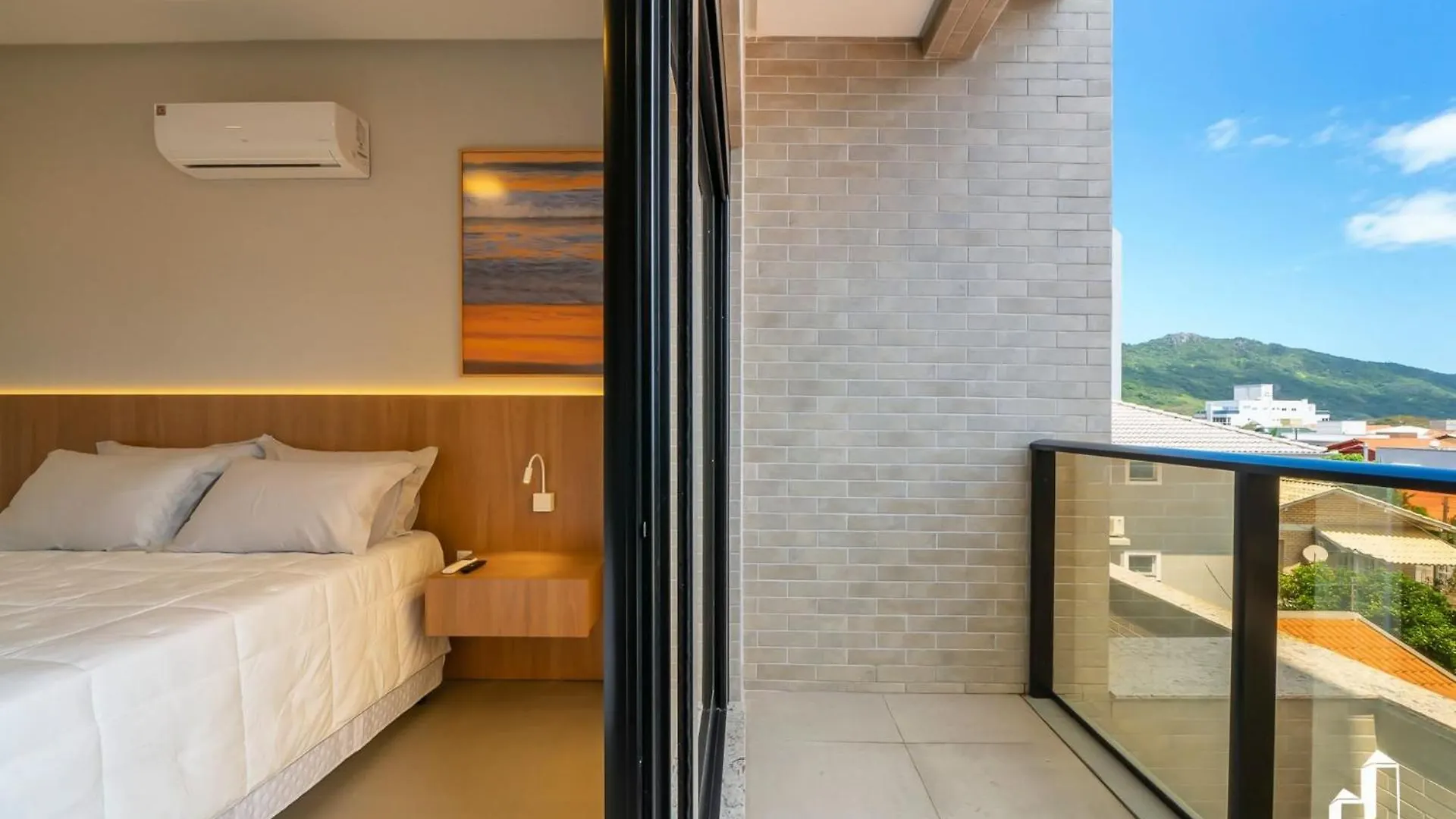 Apartamento Exclusivo Com 02 Suites, 30M Da Praia Bombinhas